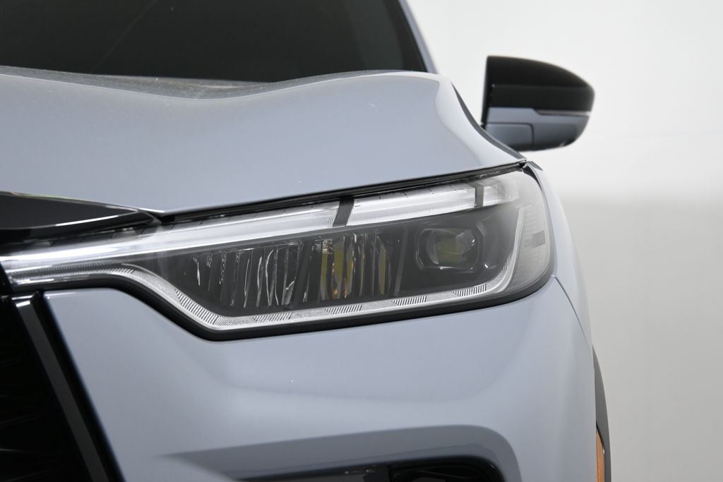 2025 INFINITI QX60 Luxe 10