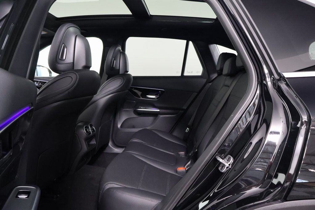 Thumbnail: 2026 Mercedes-Benz GLC - 6