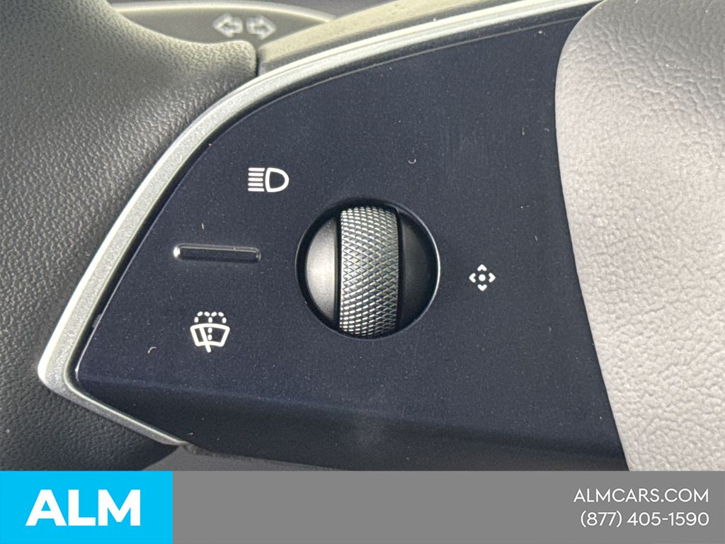 2026 Tesla Model Y Long Range - Photo 28