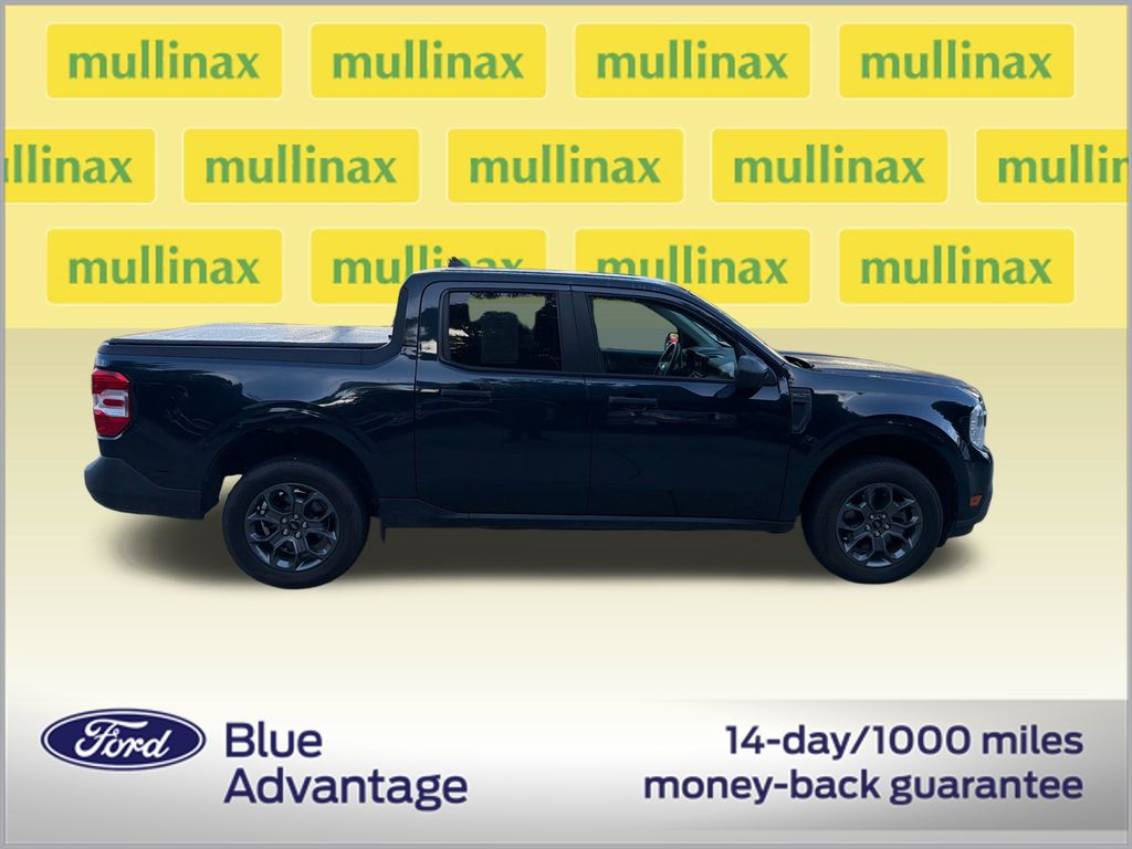 Certified Used 2022 Blue Ford XLT image 2
