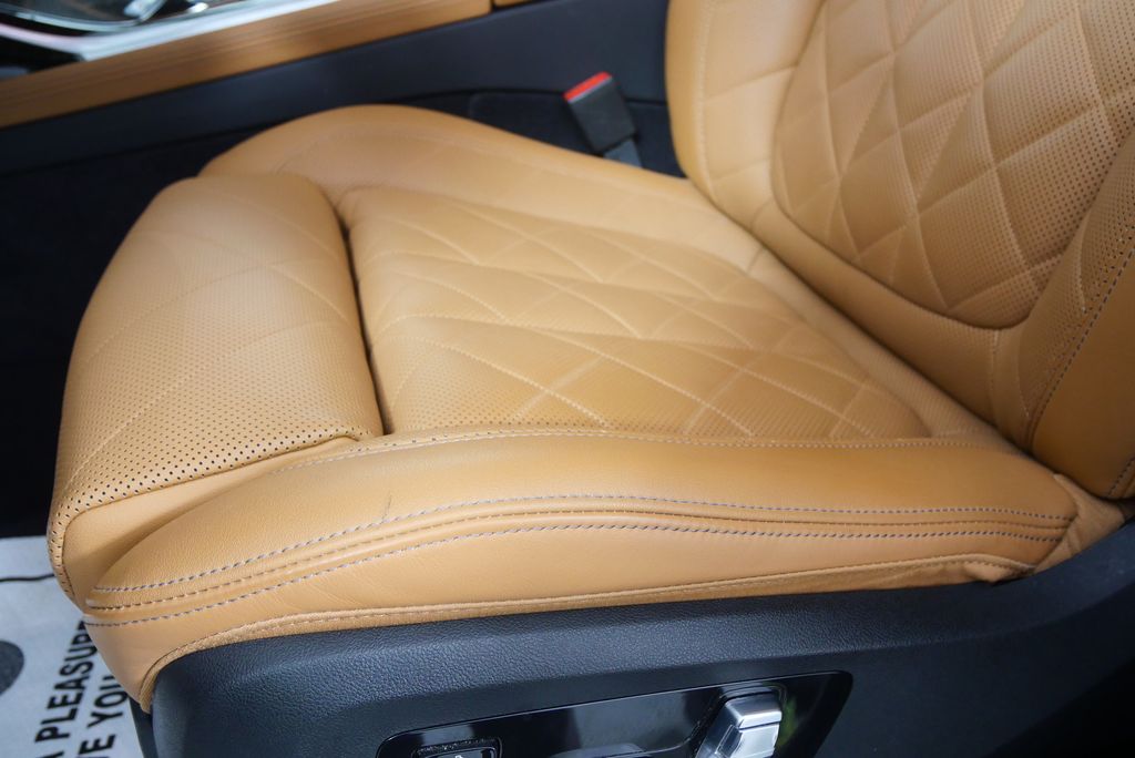 Thumbnail: 2024 BMW X7 - 9