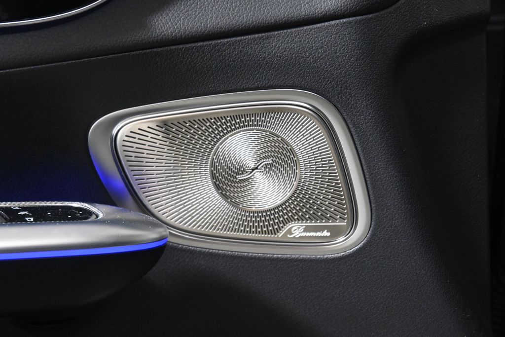 Thumbnail: 2025 Mercedes-Benz GLC - 31