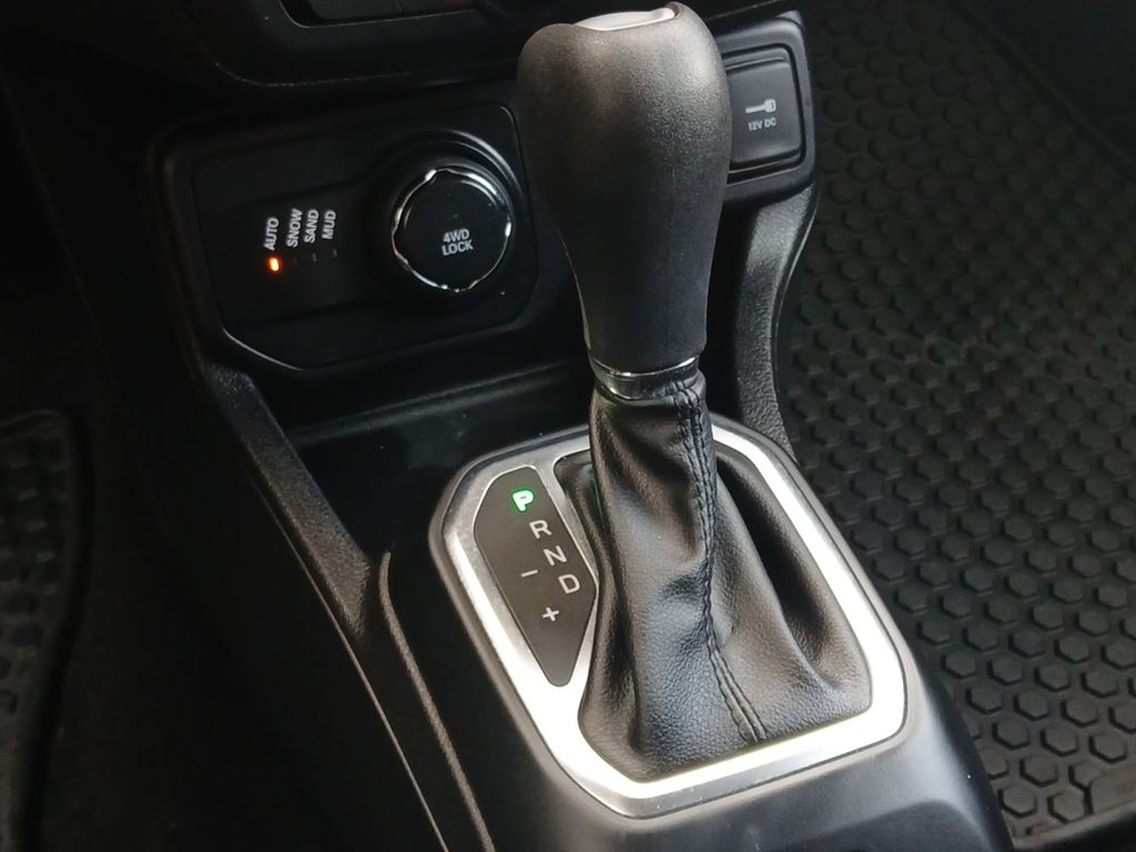 Used Car 2019 Jeep Renegade  Latitude For Sale Under $20,000 In Austin, Texas