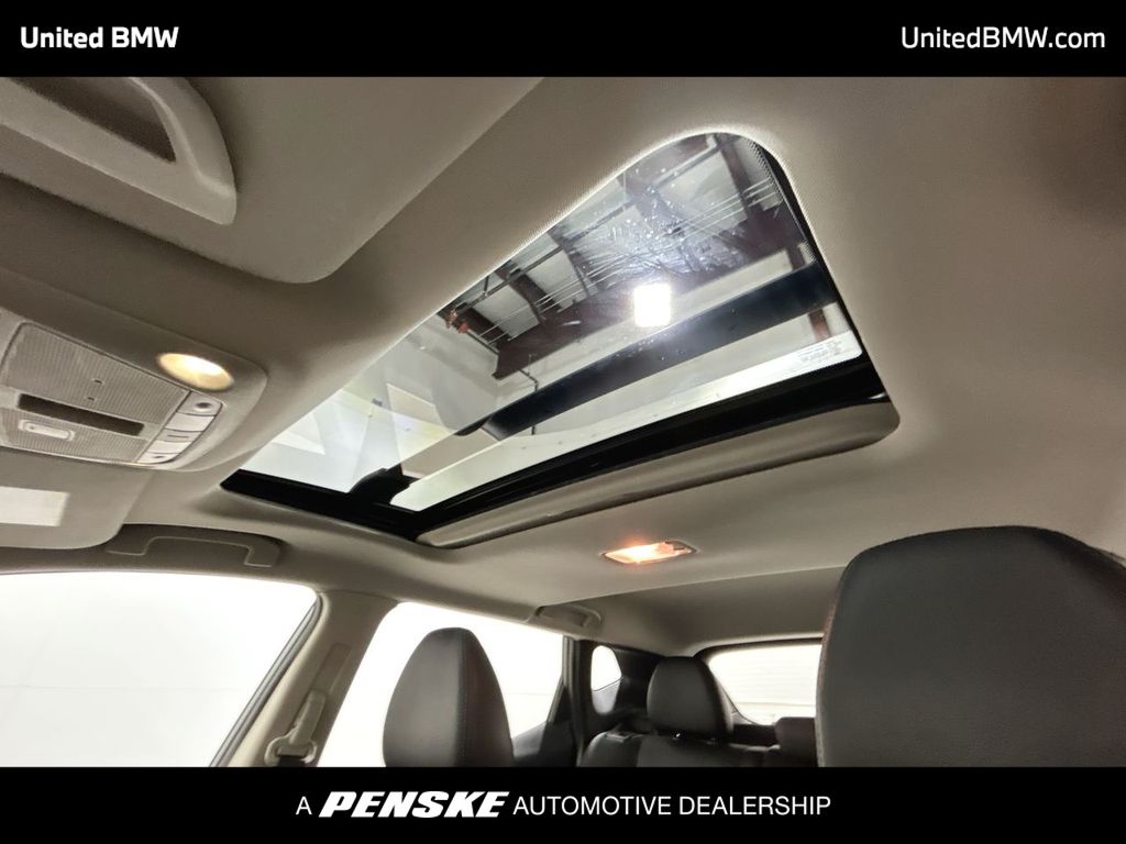 Thumbnail: 2018 Nissan Rogue Sport - 20