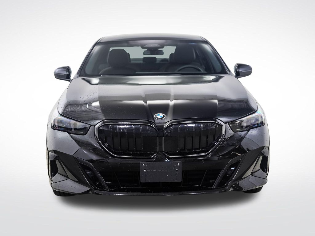 Thumbnail: 2027 BMW 5 Series - 8