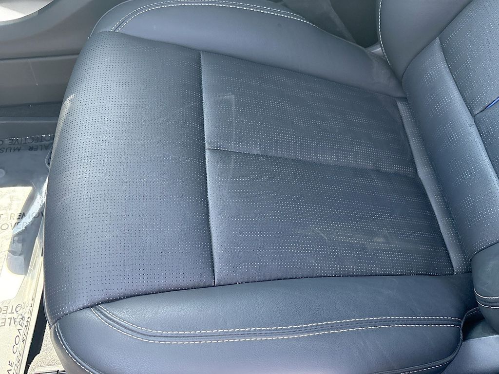 Used 2025 Black Cadillac Luxury image 19