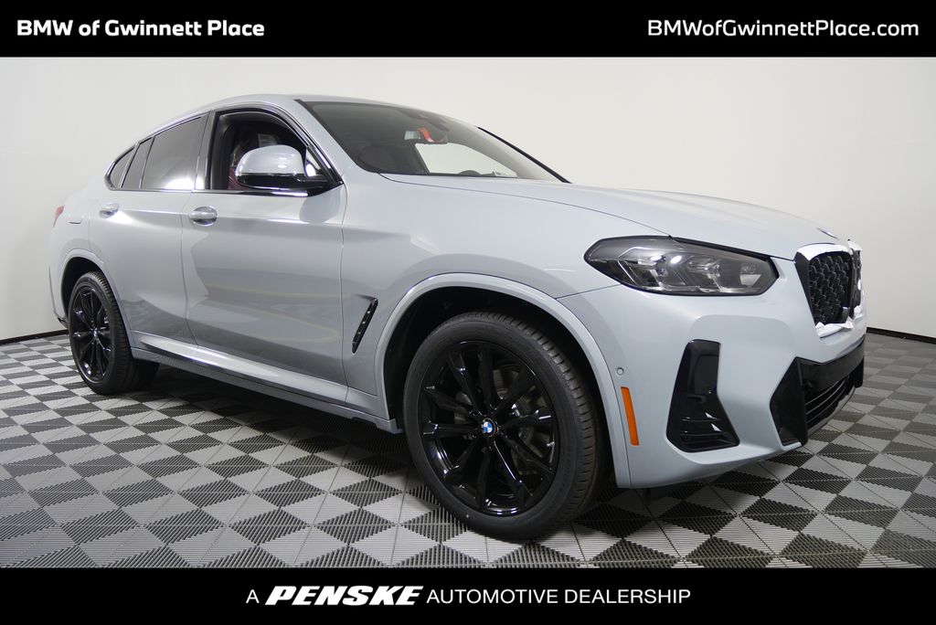 Thumbnail: 2025 BMW X4 - 1