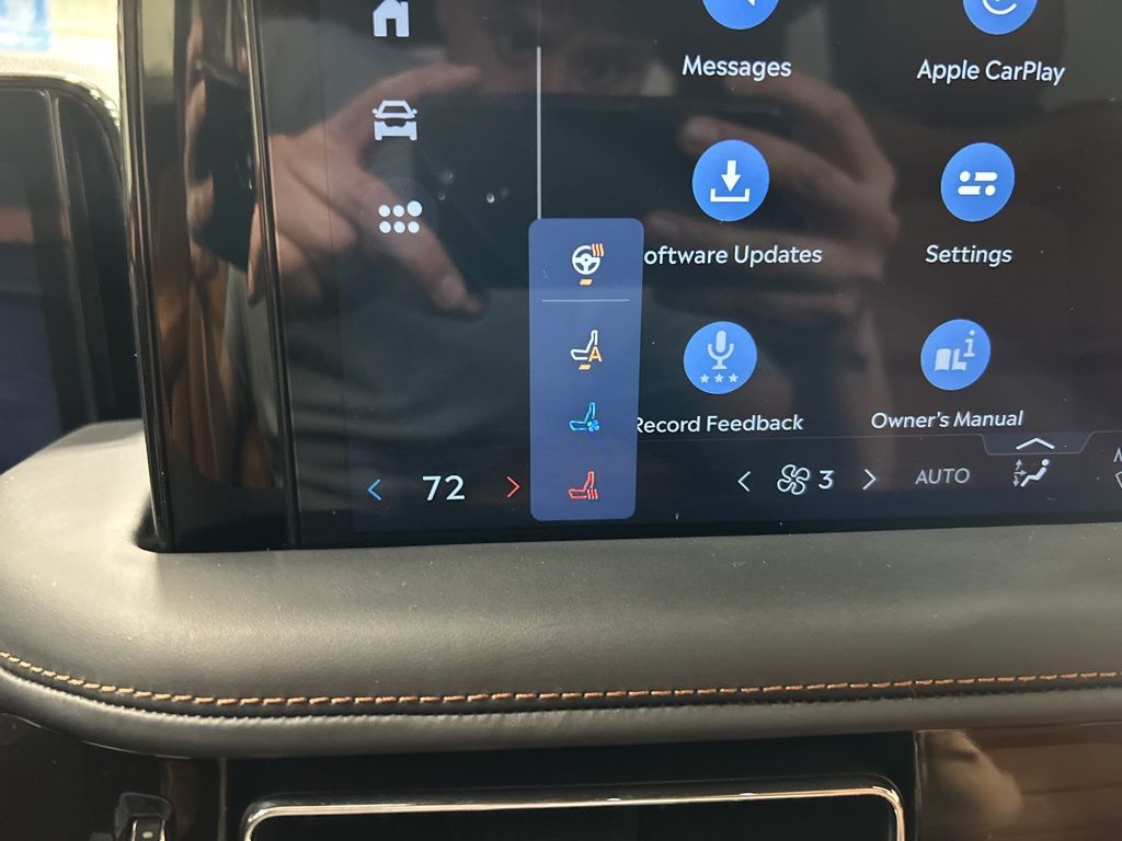 used 2025 Lincoln Aviator car, priced at $74,940