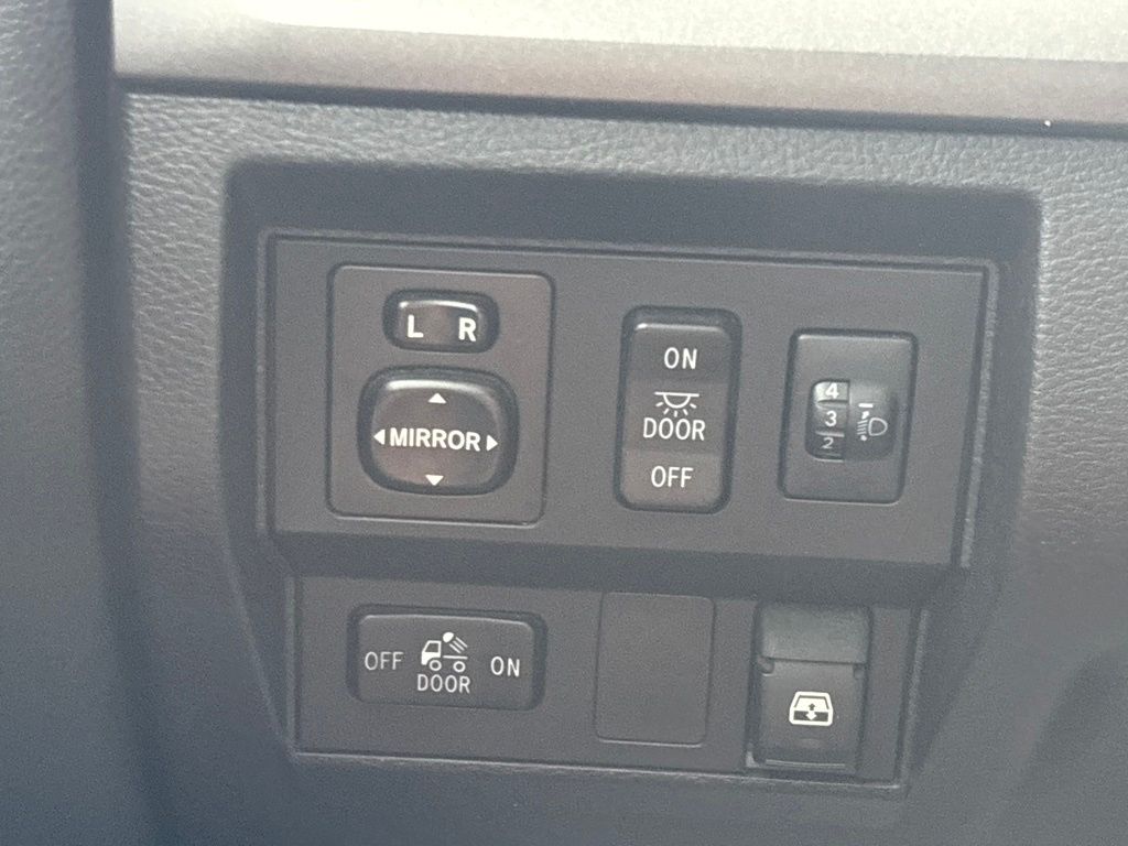 Used 2016 Toyota Tundra Truck