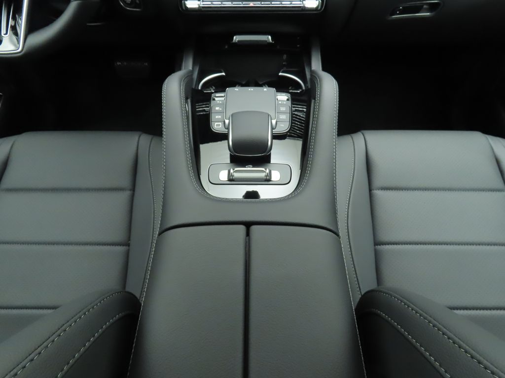 Thumbnail: 2025 Mercedes-Benz GLS - 16