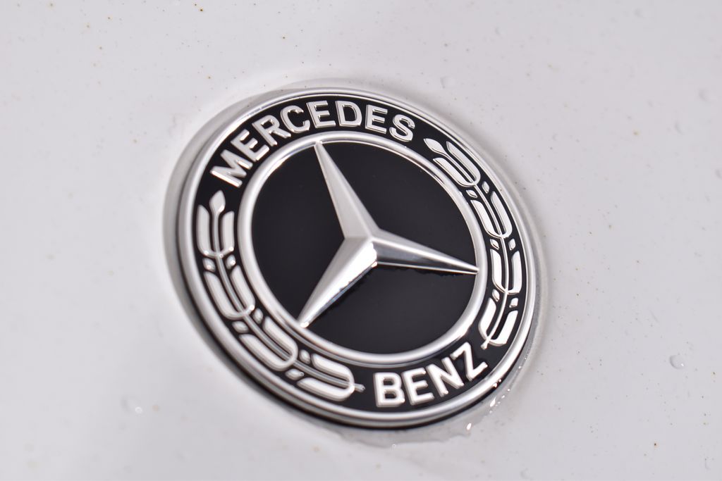 Thumbnail: 2025 Mercedes-Benz GLA - 10