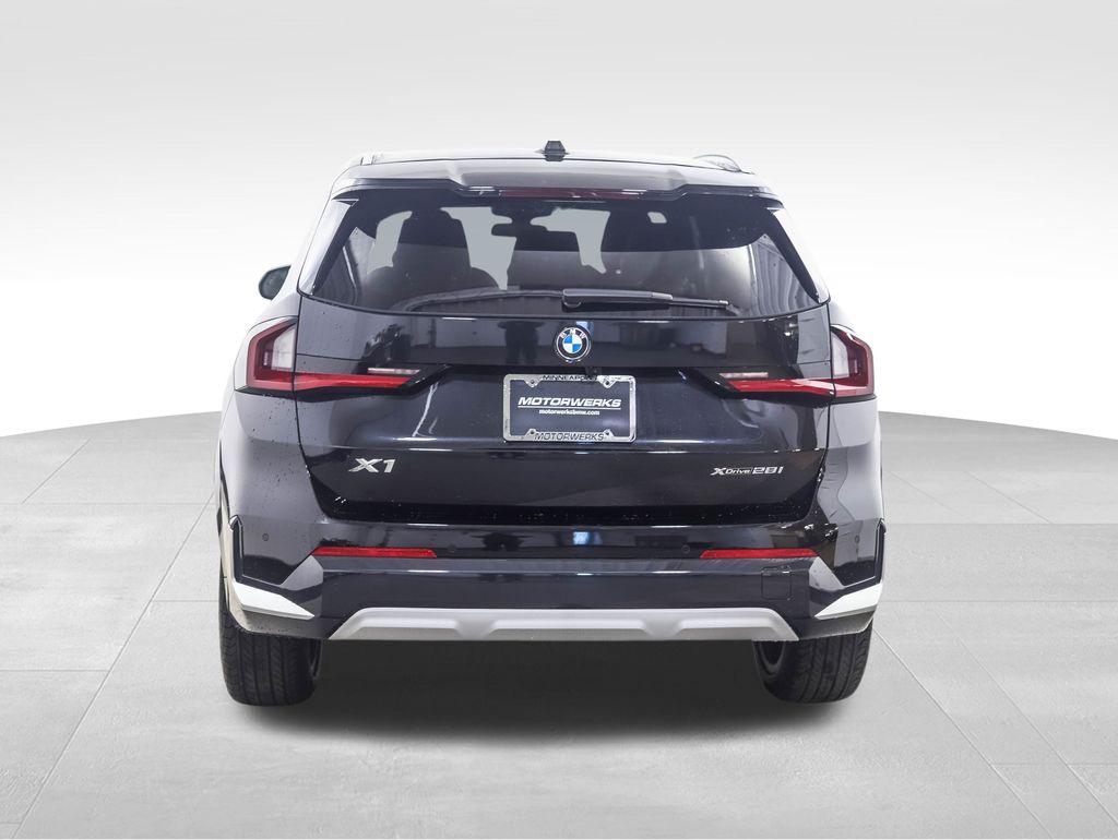 Thumbnail: 2026 BMW X1 - 4