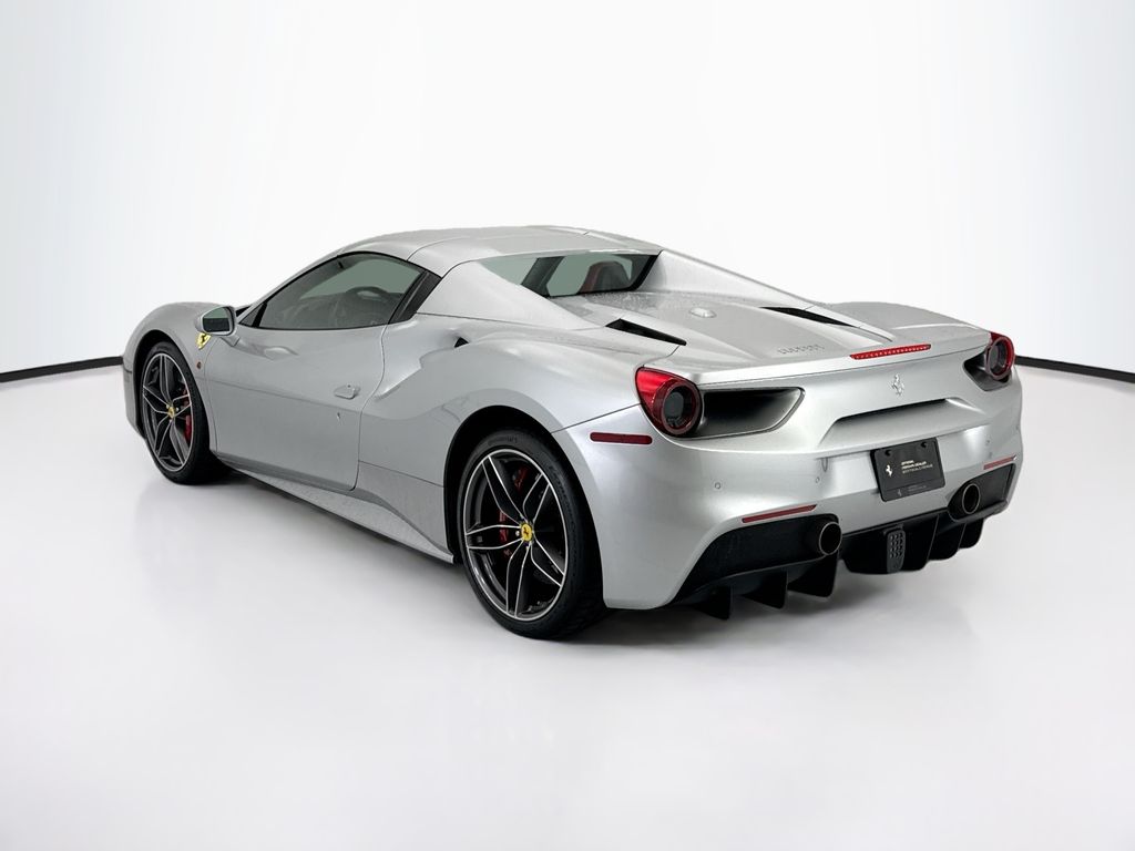 Used 2018 Argento Nurburgring Ferrari  image 15