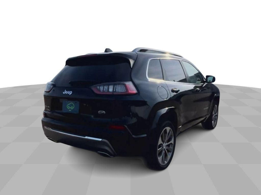 2019 Jeep Cherokee Overland 8