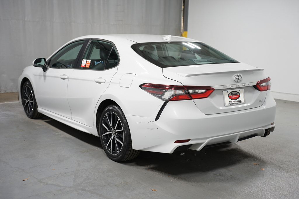 2023 Toyota Camry SE 6