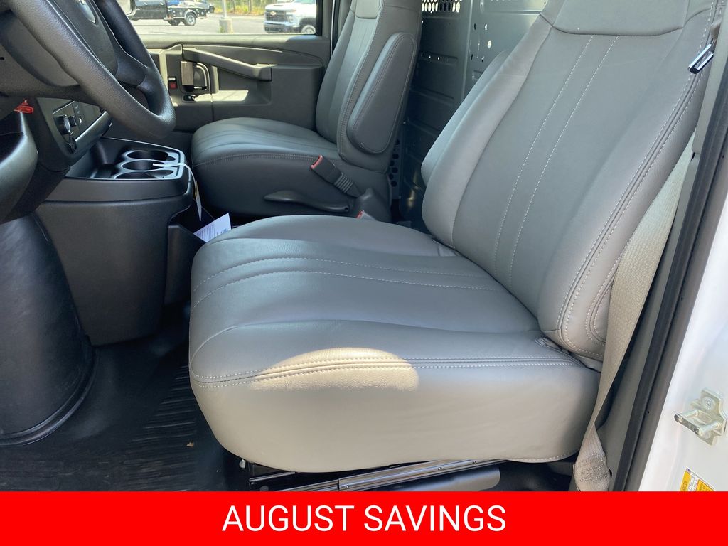 New 2026 Chevrolet Express 2500 Van