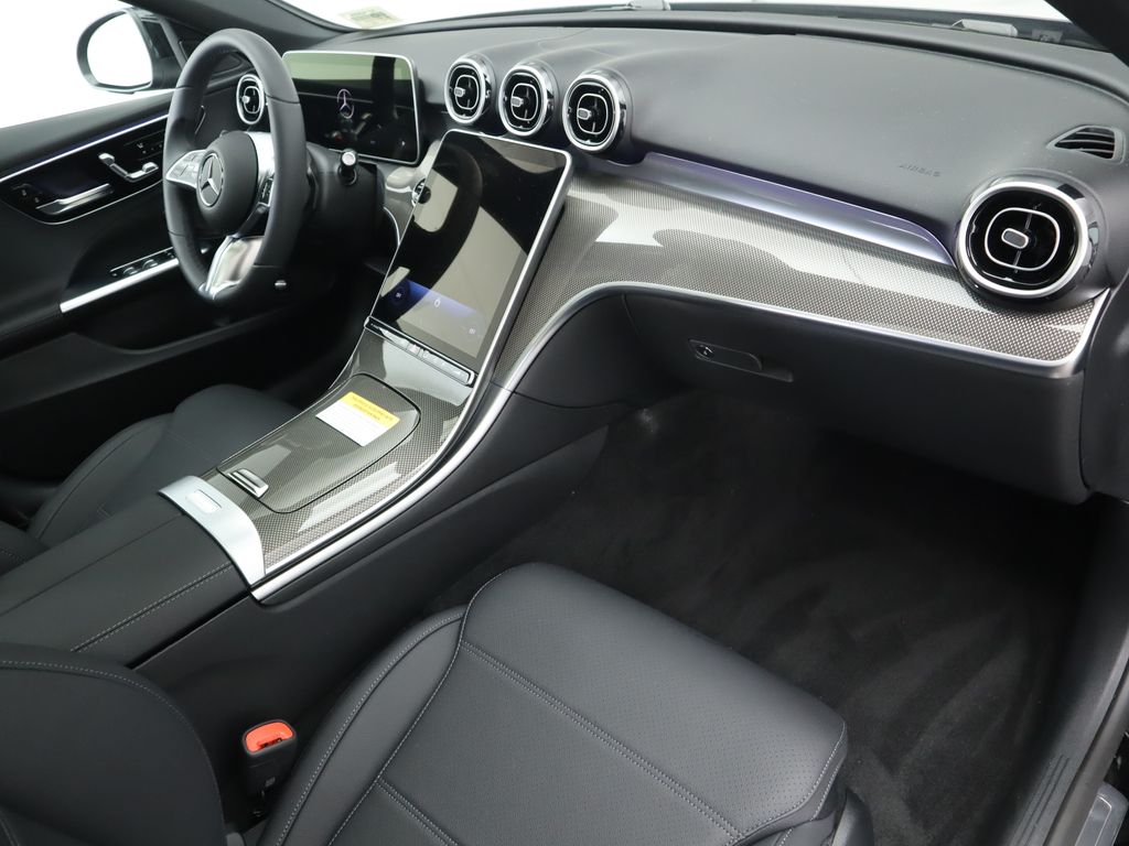 Thumbnail: 2025 Mercedes-Benz C-Class - 18