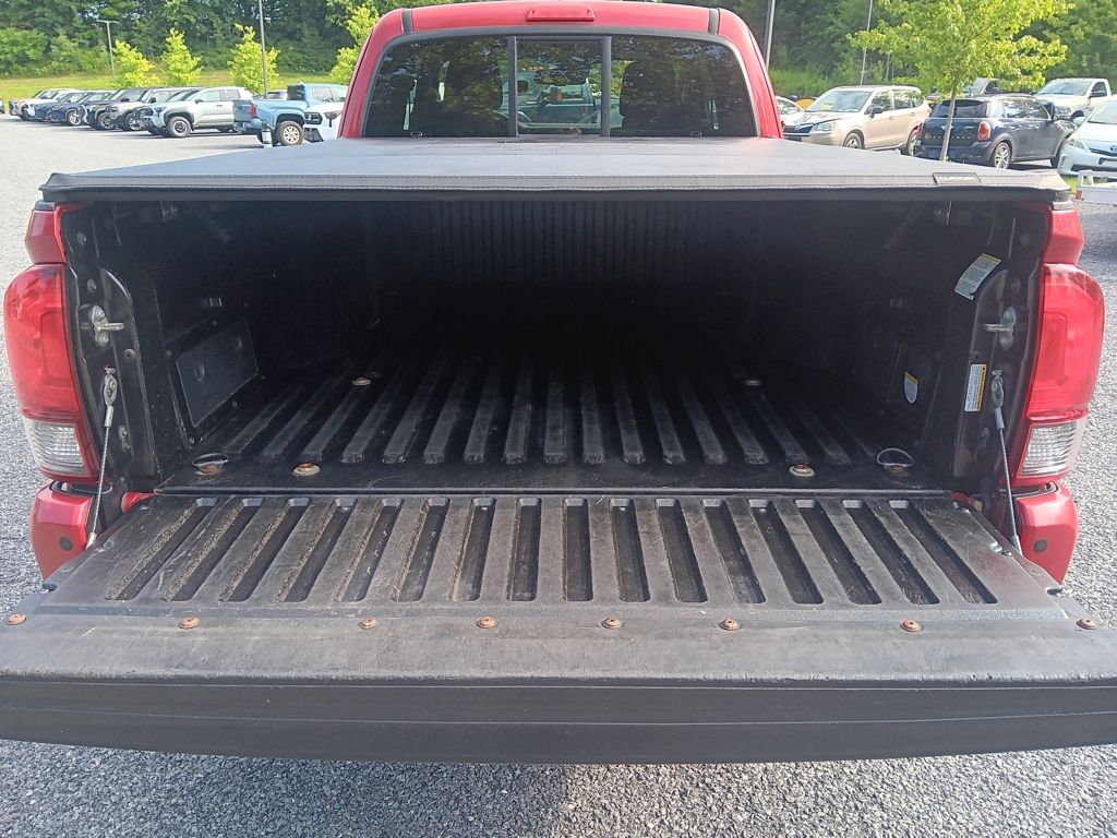 Used 2018 Toyota Tacoma Truck