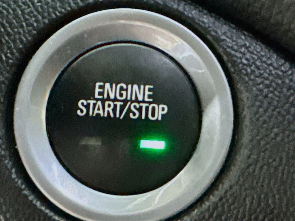 Used Car 2019 Chevrolet Equinox  Lt For Sale Under $20,000 In Austin, Texas