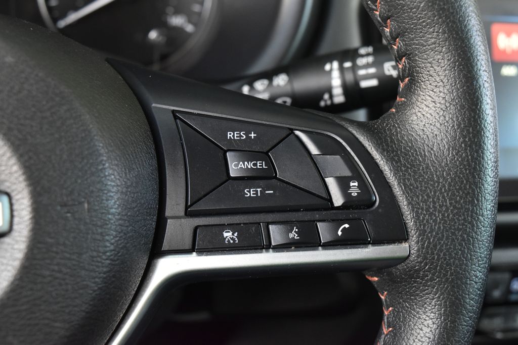 Used 2023 Nissan Kicks SUV