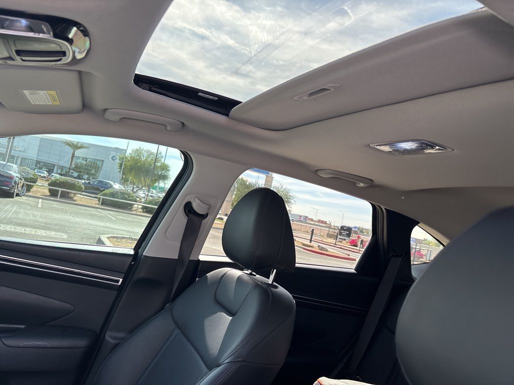 Thumbnail: 2023 Hyundai Tucson - 10