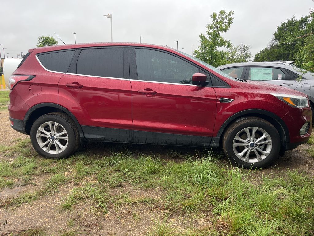2017 Ford Escape SE 3