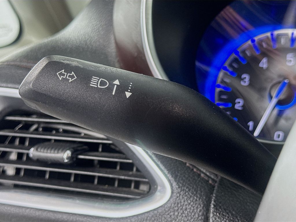 Used Car 2019 Chrysler Pacifica  Limited For Sale Under $20,000 In Austin, Texas