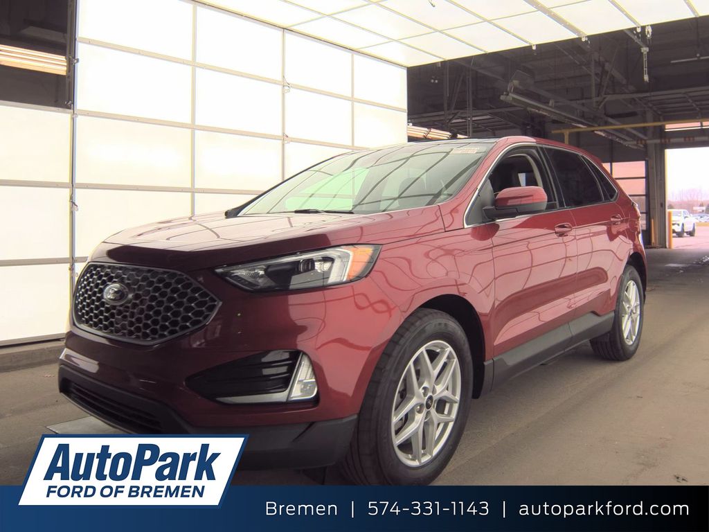 Rapid Red Metallic Tinted Clearcoat 2023 Ford Edge SEL AWD SUV / Crossover All-Wheel Drive 8-Speed Automatic