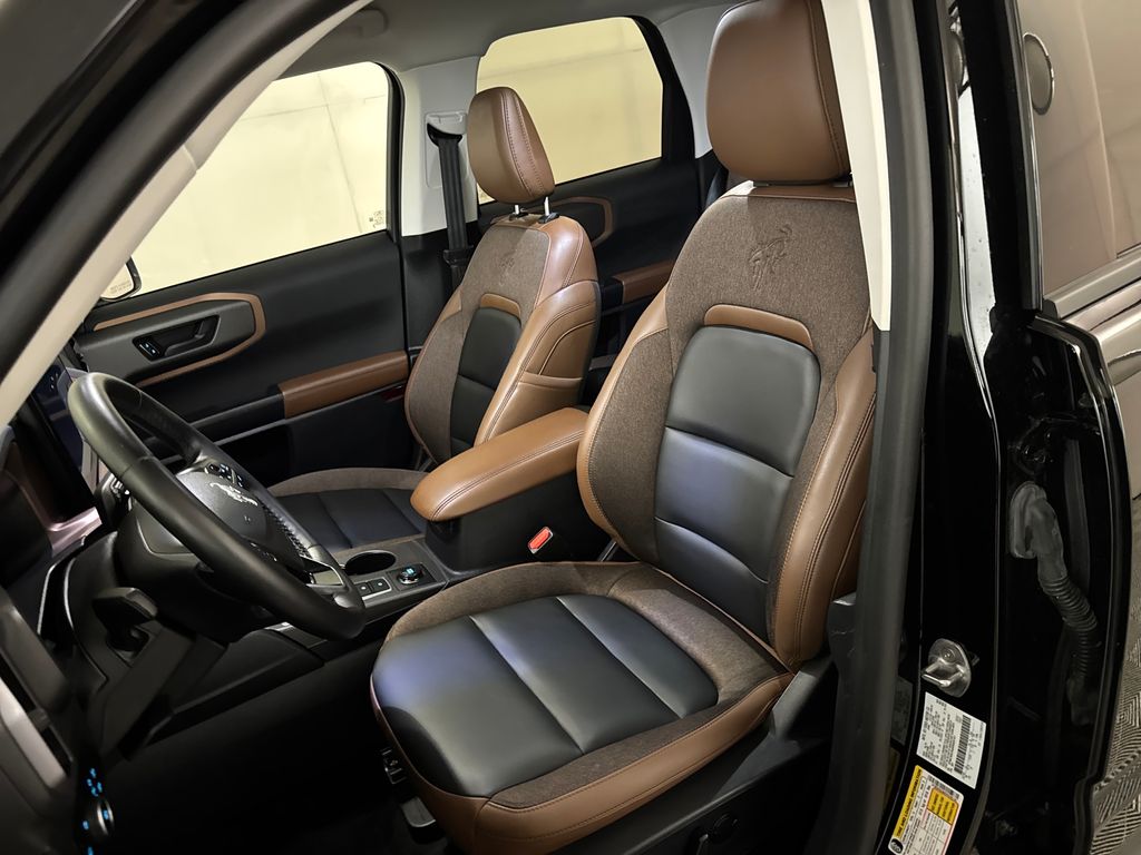 Certified Used 2025 Black Ford Outer Banks image 17