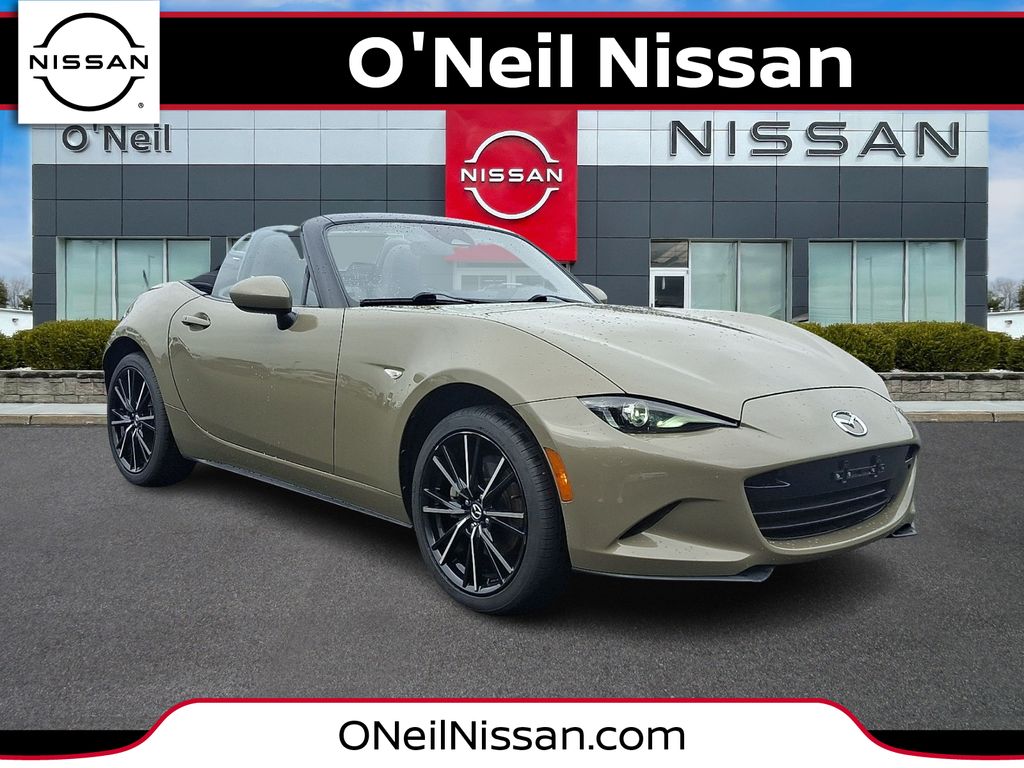  2024 Mazda MX-5 Miata Grand Touring RWD   