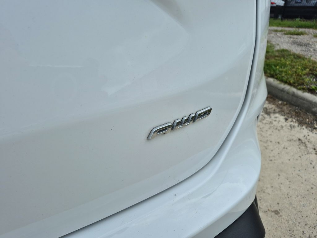 2024 Ford Edge SE White at Shottenkirk Kia Fort Bend