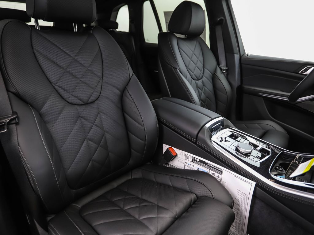 Thumbnail: 2026 BMW X5 - 31