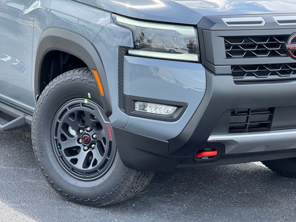 2026 Nissan Frontier PRO-X - Photo 7
