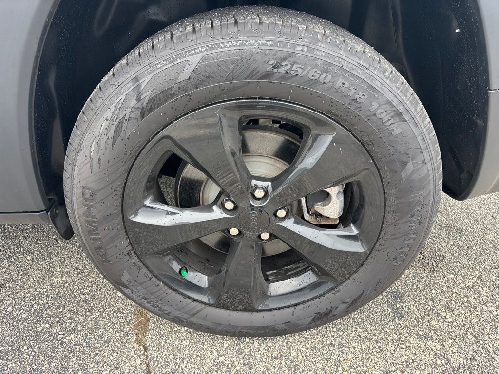 Used 2023 Jeep Cherokee SUV