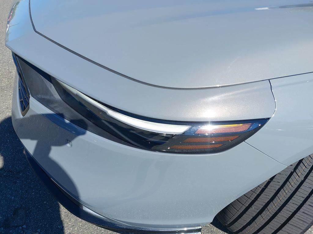 Used 2024  Honda Touring image 29