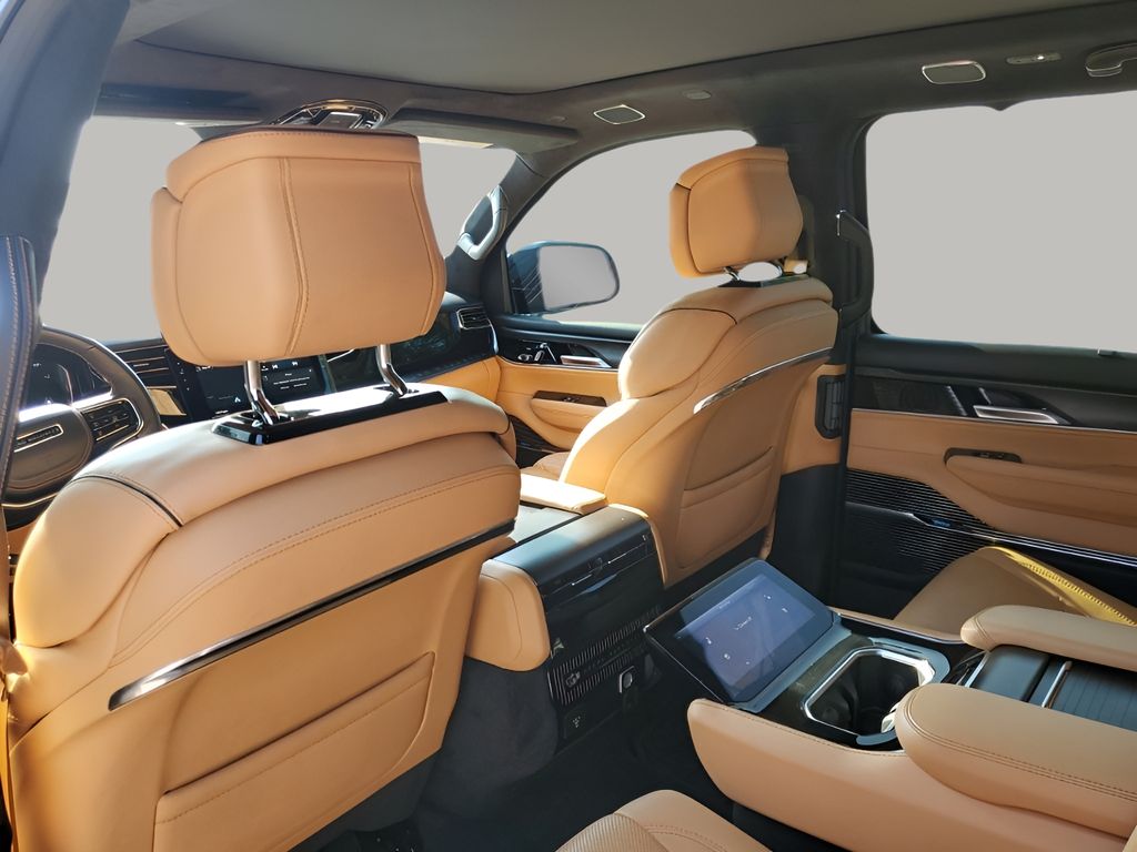 Used Car 2024 Jeep Grand Wagoneer  Utility Series Iii Obsidian Four Wheel Drive For Sale Under $90,000 In Austin, Texas