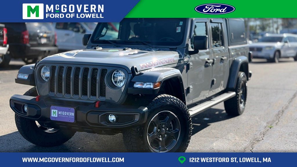 Sting-Gray Clearcoat 2022 Jeep Gladiator Pickup Truck Four-Wheel Drive 6-Speed Manual