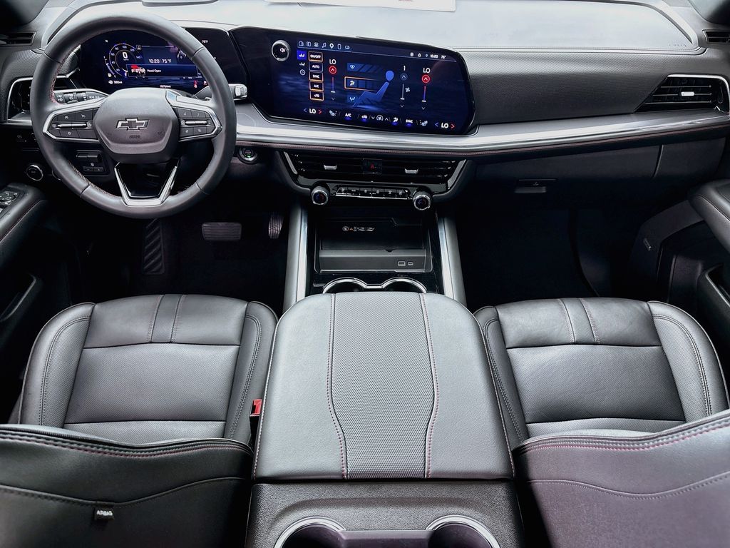 Thumbnail: 2025 Chevrolet Suburban - 13