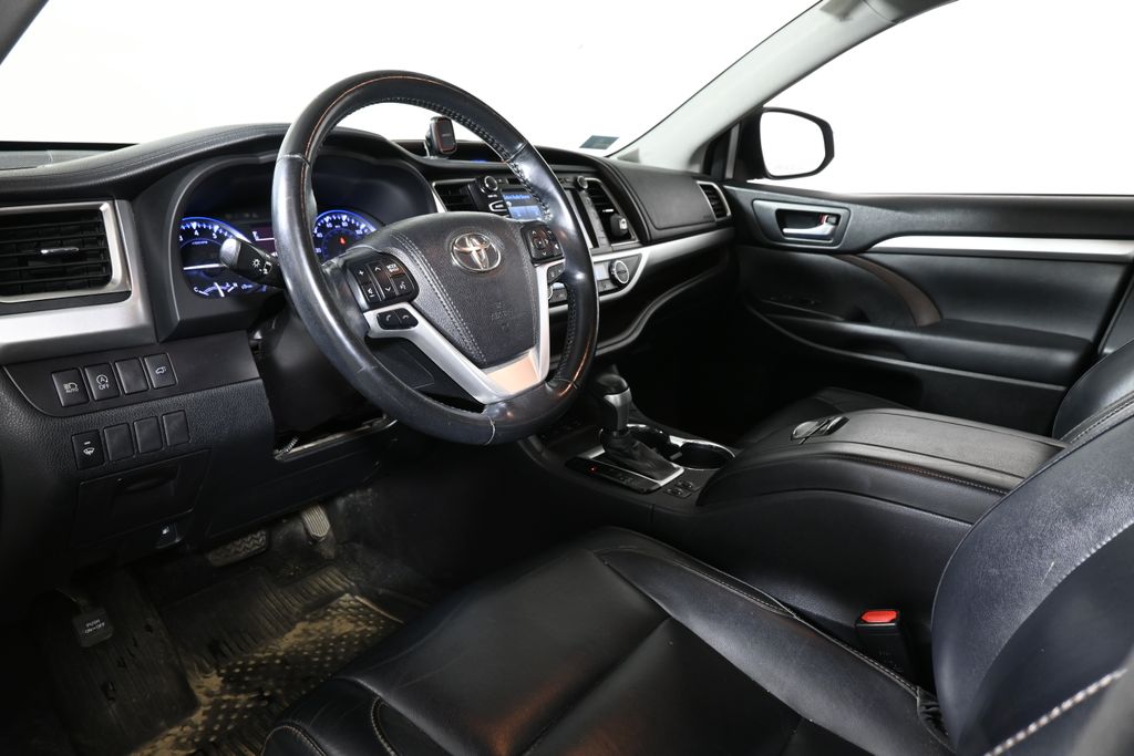 2018 Toyota Highlander XLE 4
