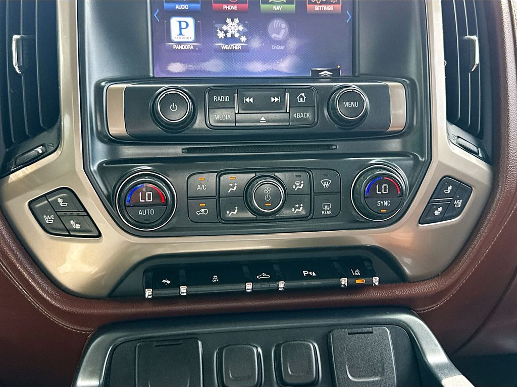 2014 Chevrolet Silverado 1500 High Country White at Autostrade
