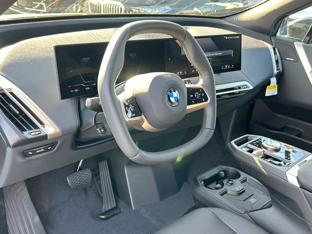 Thumbnail: 2026 BMW iX - 13