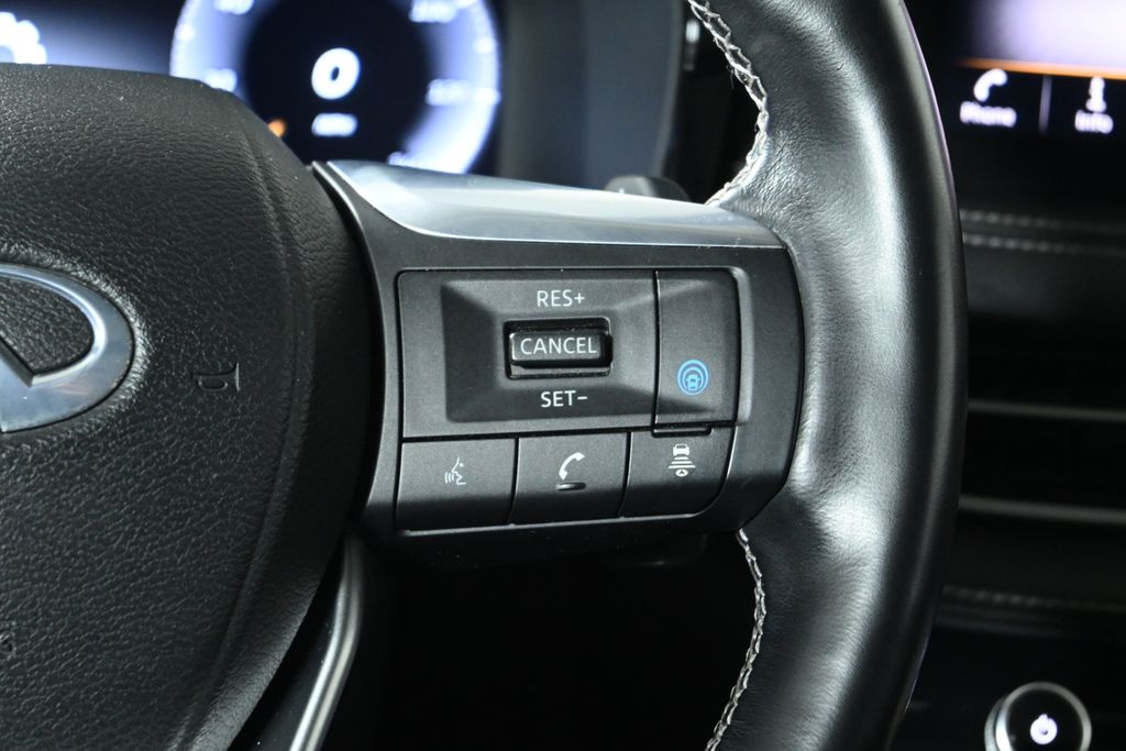 Thumbnail: 2022 INFINITI QX60 - 16