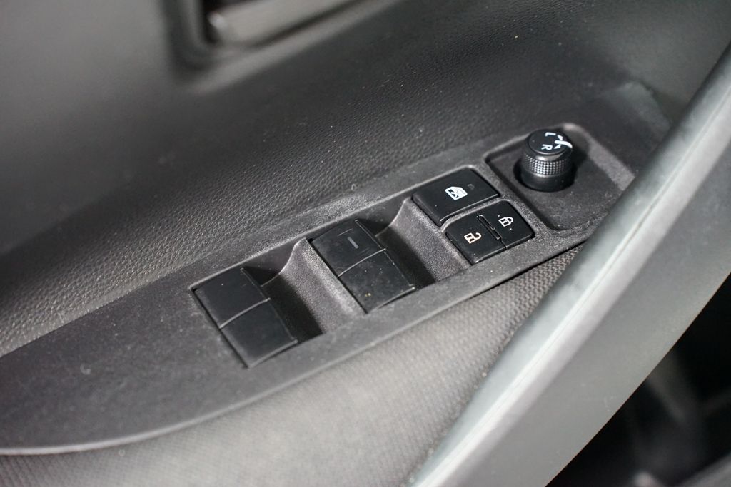 Thumbnail: 2024 Toyota Corolla - 28