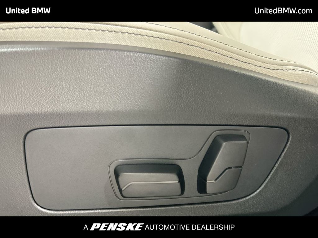 Thumbnail: 2026 BMW X1 - 12