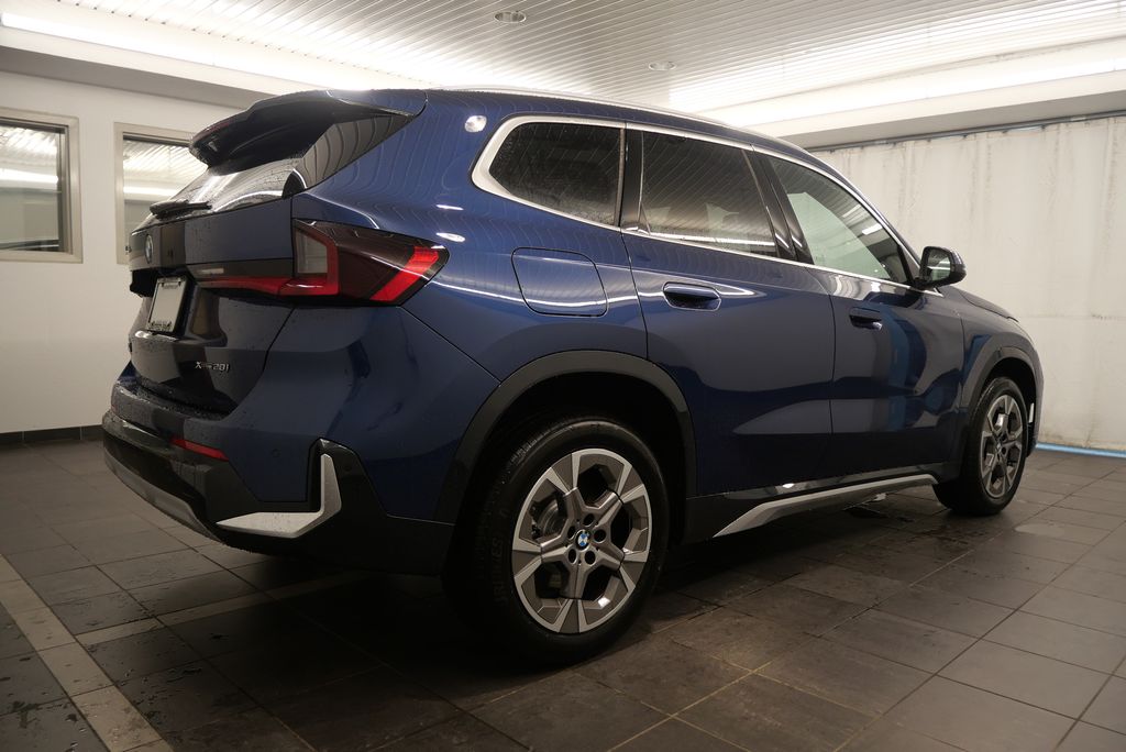 2025 BMW X1 xDrive28i 5