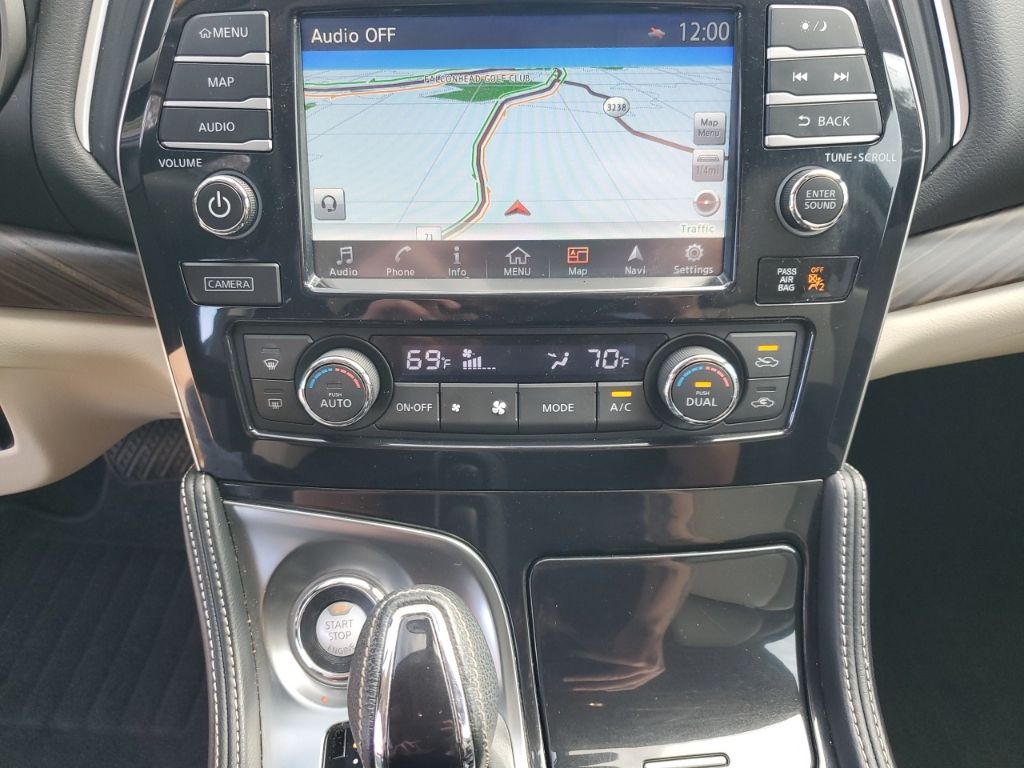 Used Car 2017 Nissan Maxima  Platinum For Sale Under $15,000 In Austin, Texas