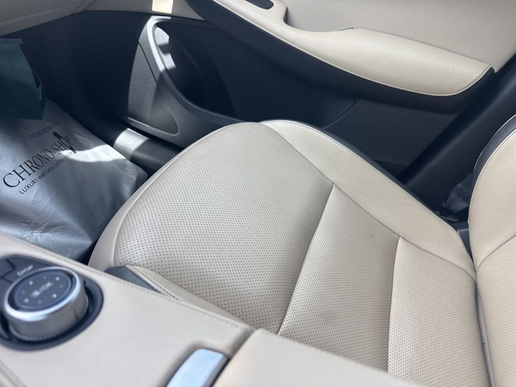 Thumbnail: 2022 INFINITI QX50 - 5