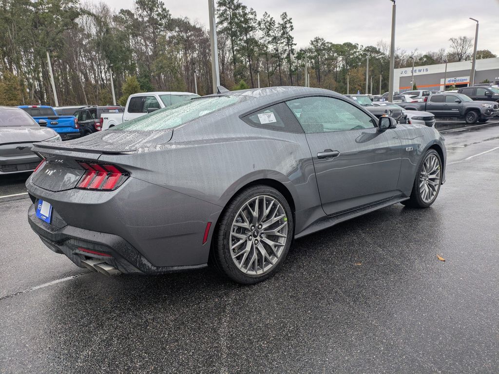 2026 Ford Mustang GT Premium Fastback