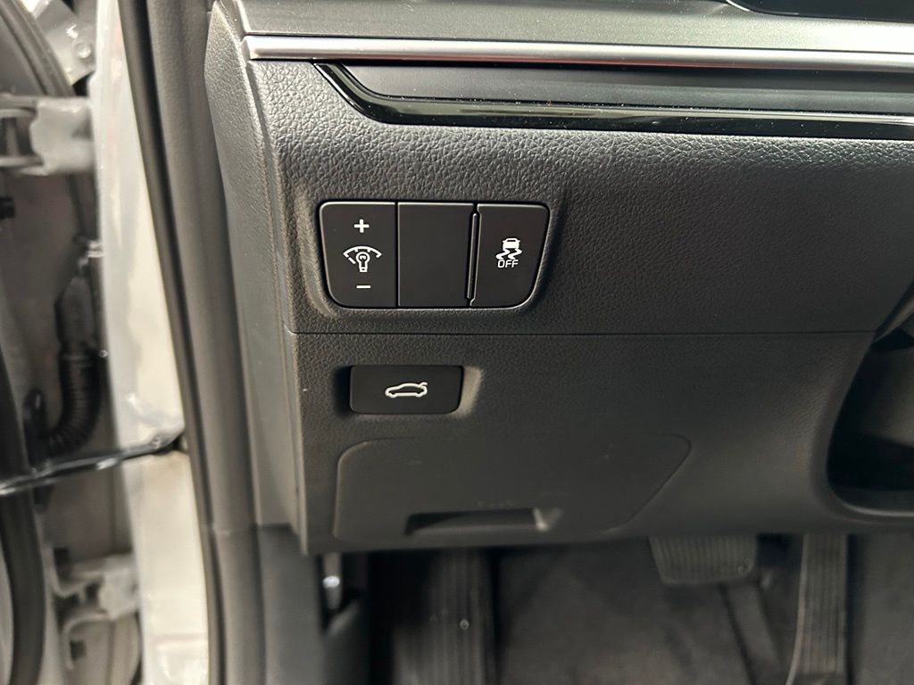 new 2026 Kia K5 car, priced at $32,460