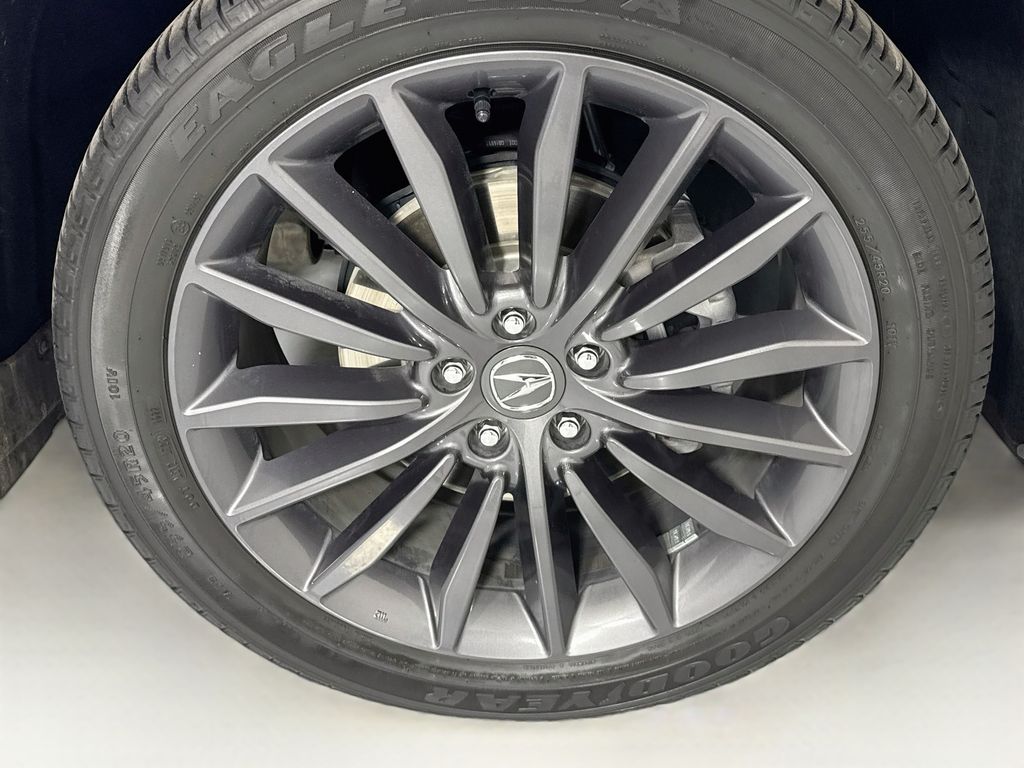 Thumbnail: 2022 Acura RDX - 32